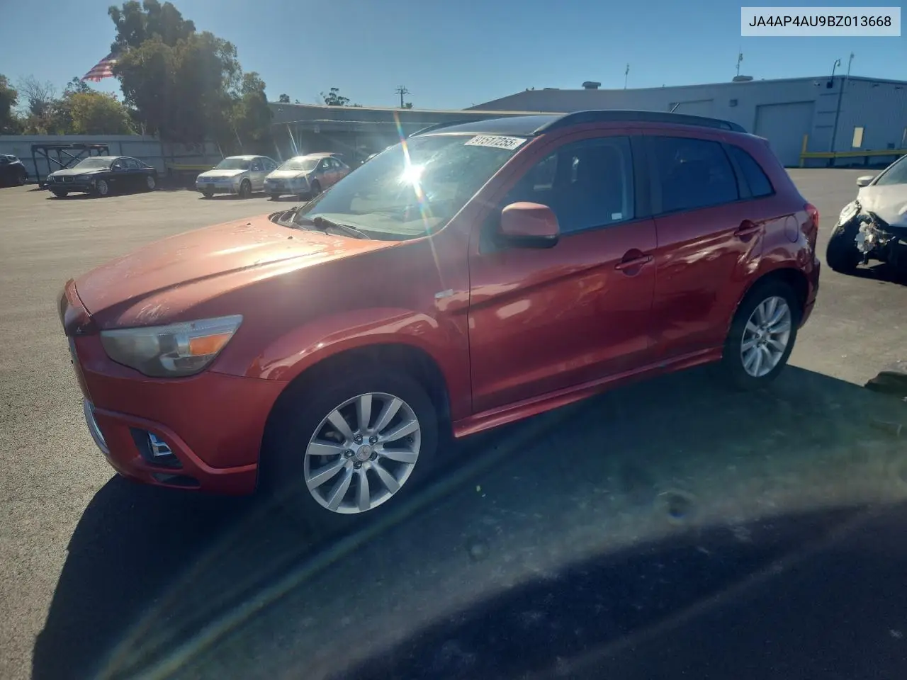 JA4AP4AU9BZ013668 2011 Mitsubishi Outlander Sport Se