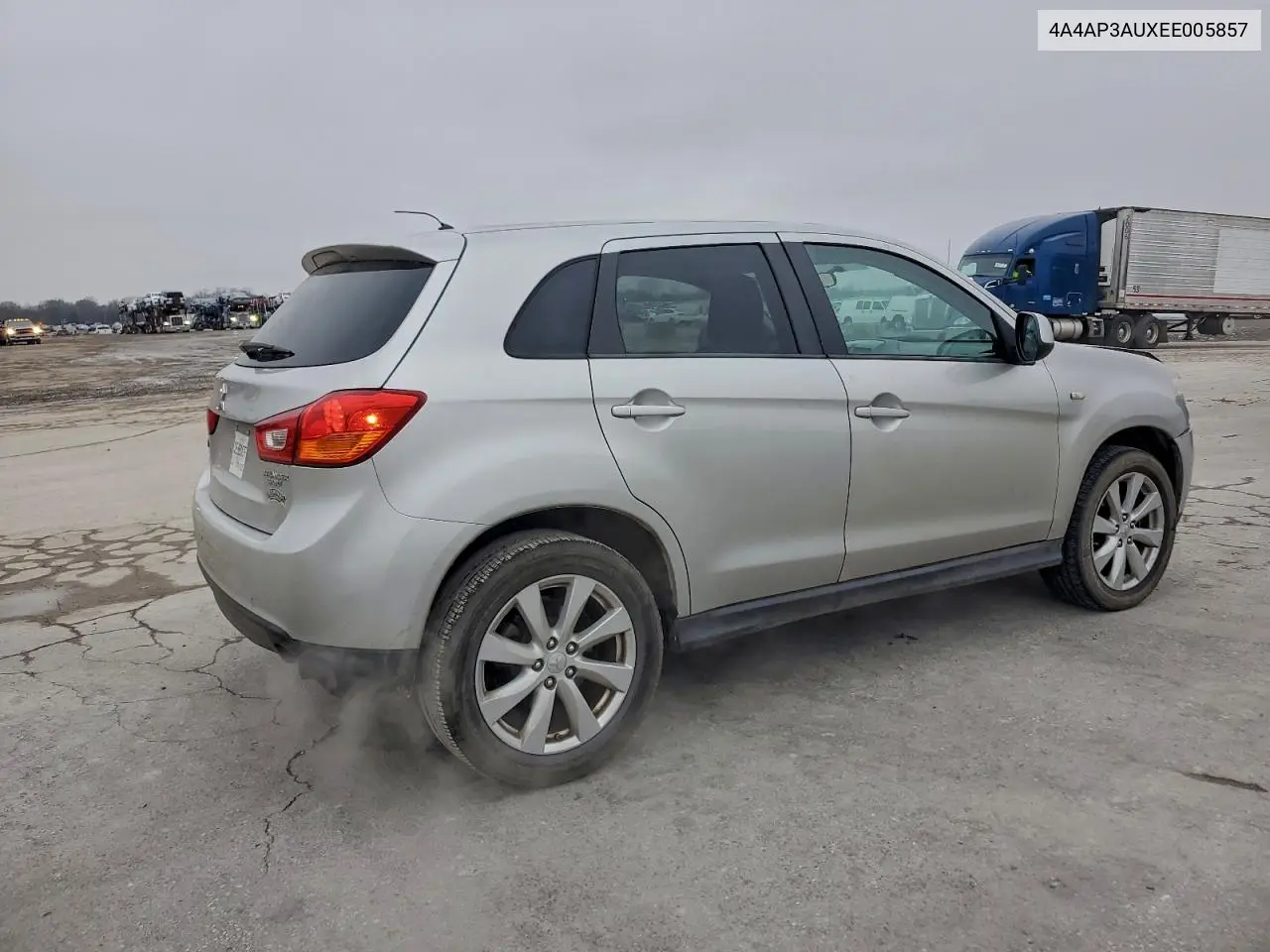 4A4AP3AUXEE005857 2014 Mitsubishi Outlander Sport Es