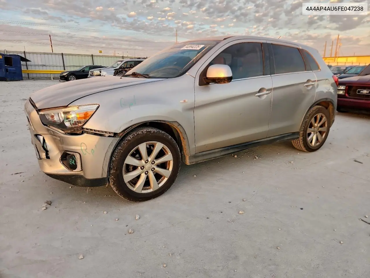4A4AP4AU6FE047238 2015 Mitsubishi Outlander Sport Se