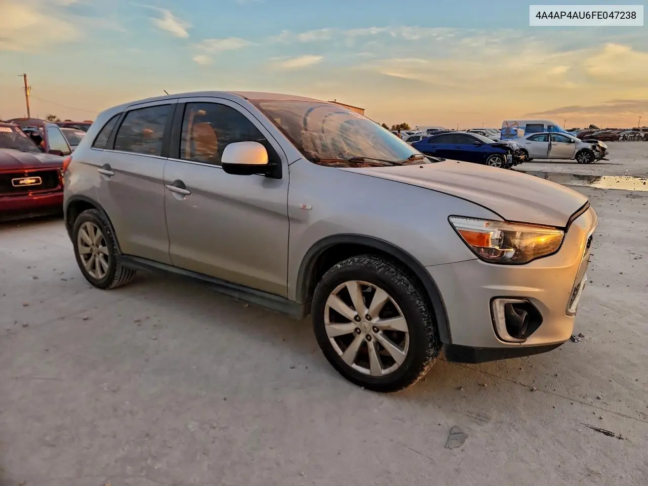 4A4AP4AU6FE047238 2015 Mitsubishi Outlander Sport Se