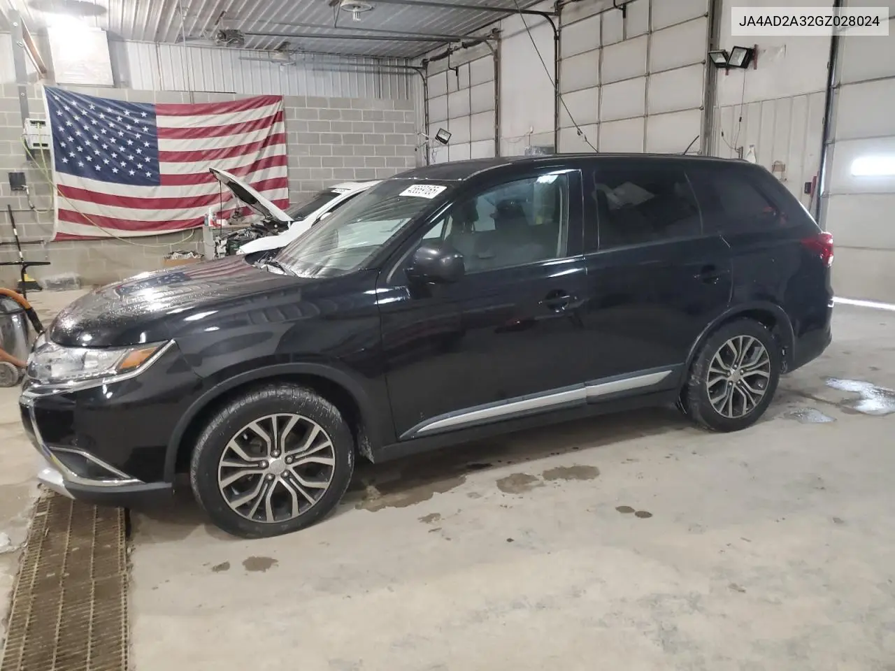 2016 Mitsubishi Outlander Es VIN: JA4AD2A32GZ028024 Lot: 45669165