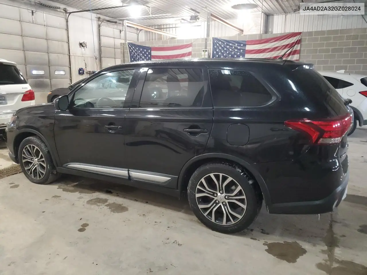 2016 Mitsubishi Outlander Es VIN: JA4AD2A32GZ028024 Lot: 45669165