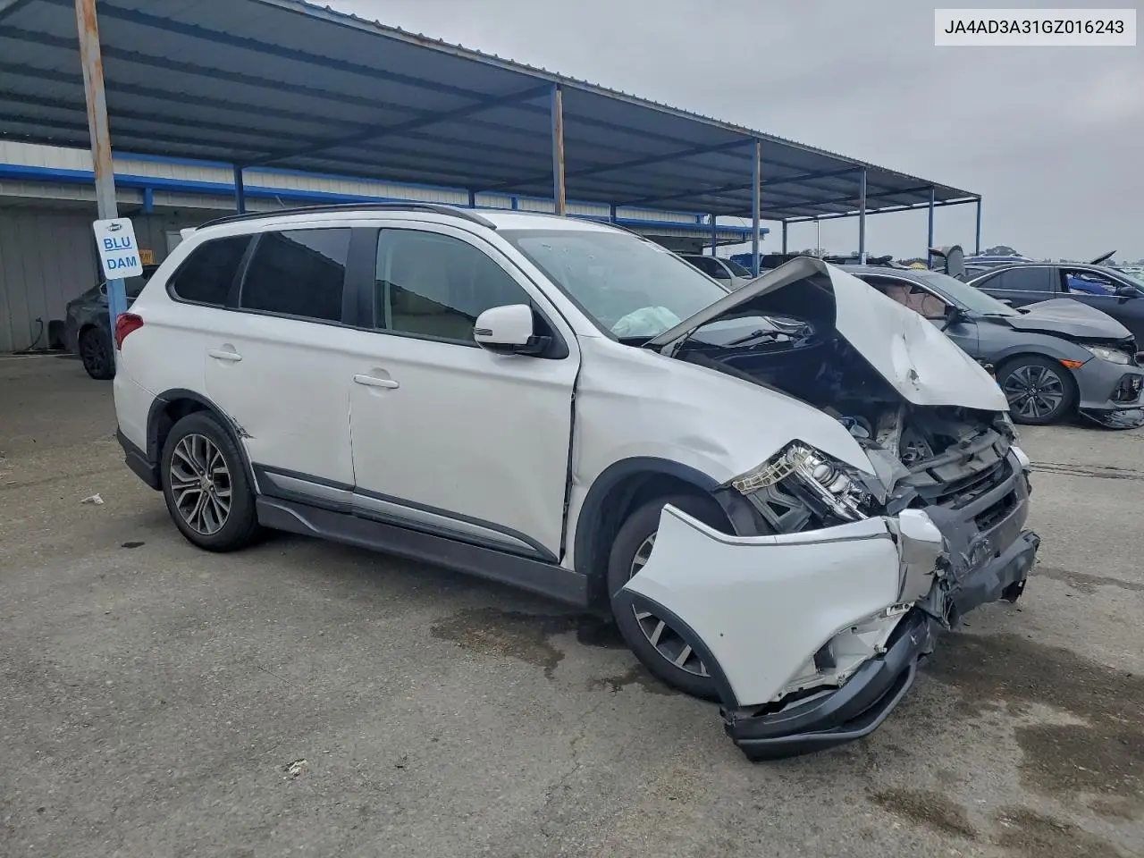 JA4AD3A31GZ016243 2016 Mitsubishi Outlander Se