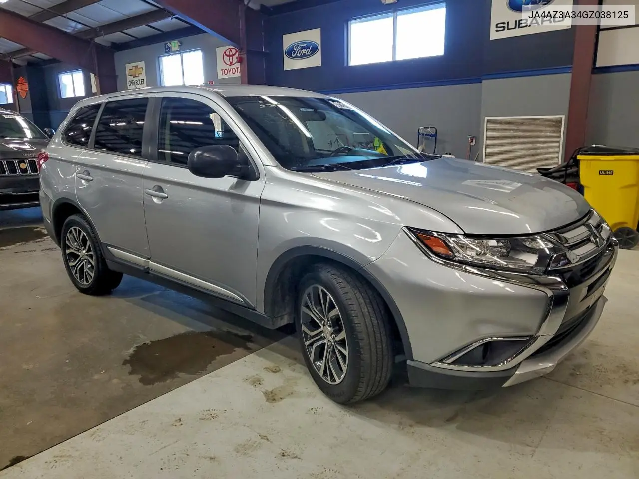 JA4AZ3A34GZ038125 2016 Mitsubishi Outlander Se