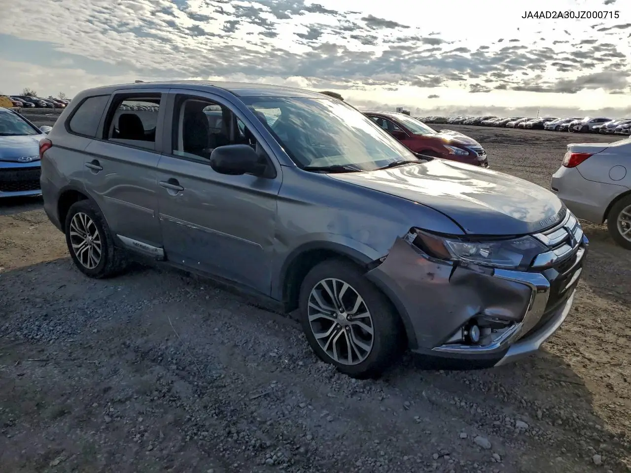 JA4AD2A30JZ000715 2018 Mitsubishi Outlander Es