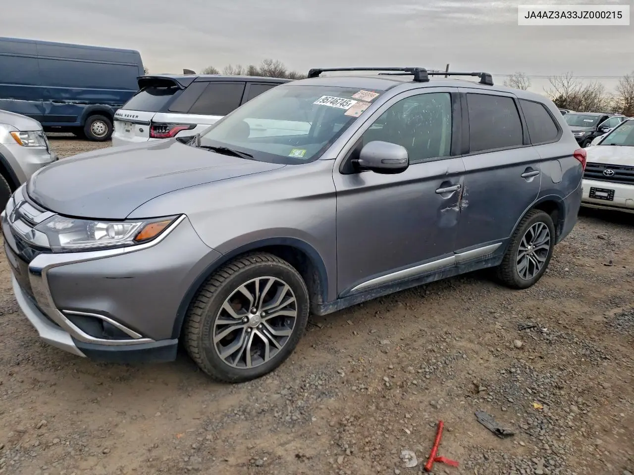 JA4AZ3A33JZ000215 2018 Mitsubishi Outlander Se