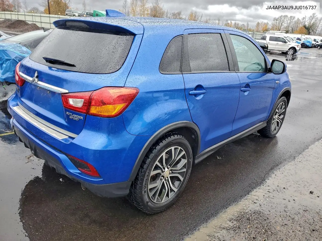 JA4AP3AU9JU016737 2018 Mitsubishi Outlander Sport Es