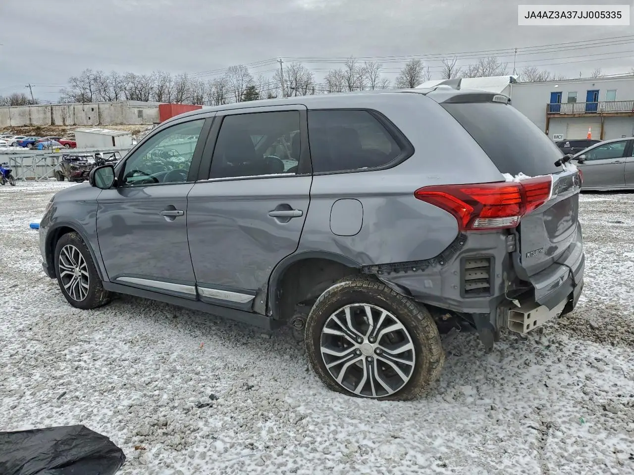 JA4AZ3A37JJ005335 2018 Mitsubishi Outlander Se
