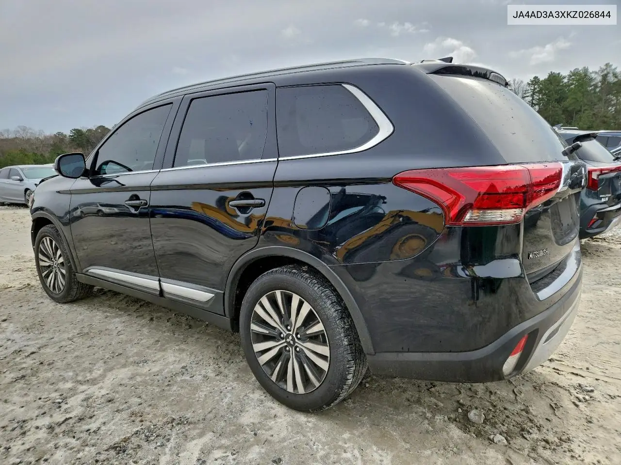 JA4AD3A3XKZ026844 2019 Mitsubishi Outlander Se