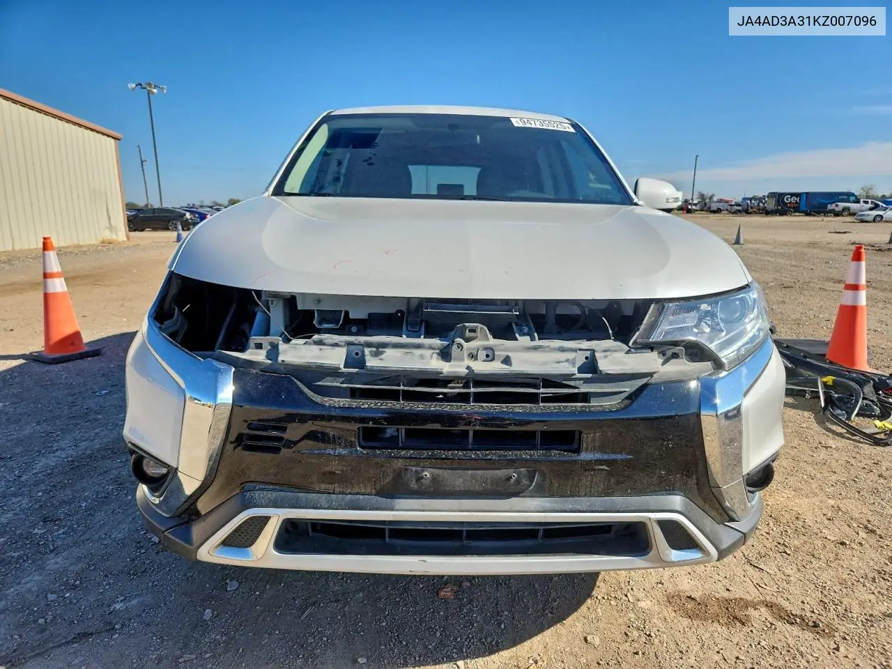 JA4AD3A31KZ007096 2019 Mitsubishi Outlander Se