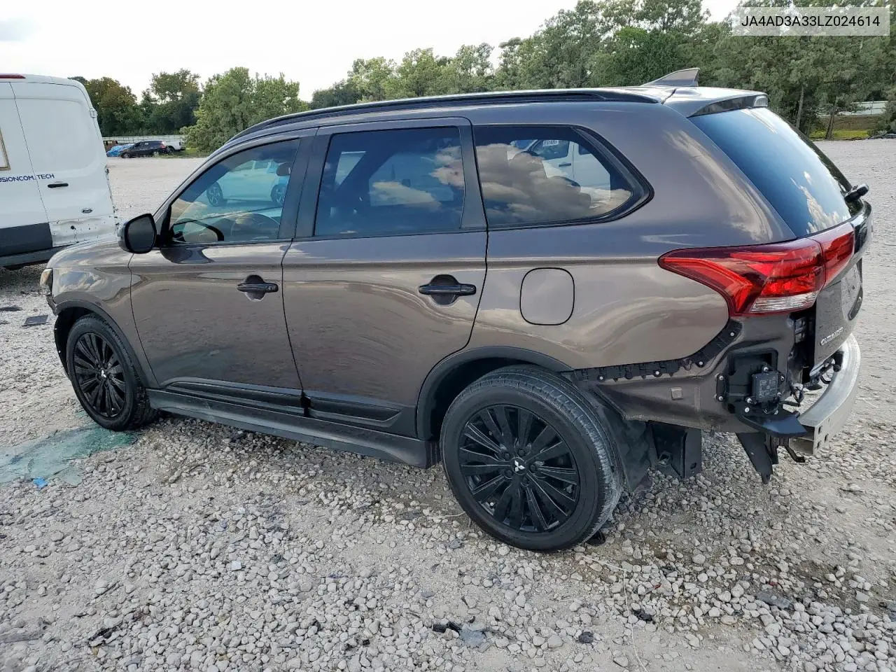 JA4AD3A33LZ024614 2020 Mitsubishi Outlander Se