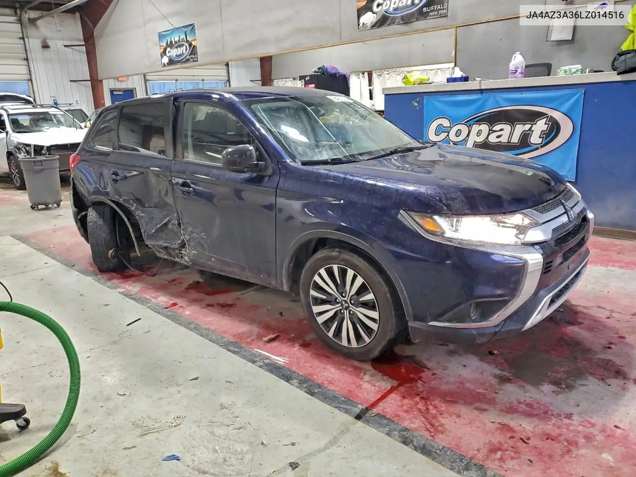 JA4AZ3A36LZ014516 2020 Mitsubishi Outlander Se