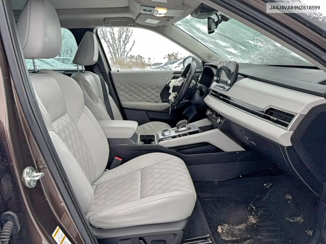 JA4J4VA89NZ618599 2022 Mitsubishi Outlander Sel