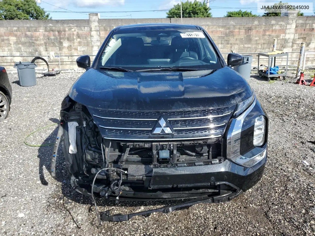 JA4J4VA85RZ045030 2024 Mitsubishi Outlander Se