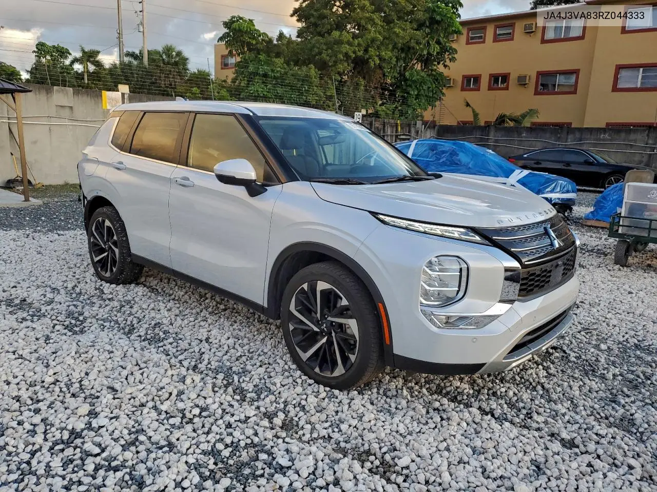 JA4J3VA83RZ044333 2024 Mitsubishi Outlander Se