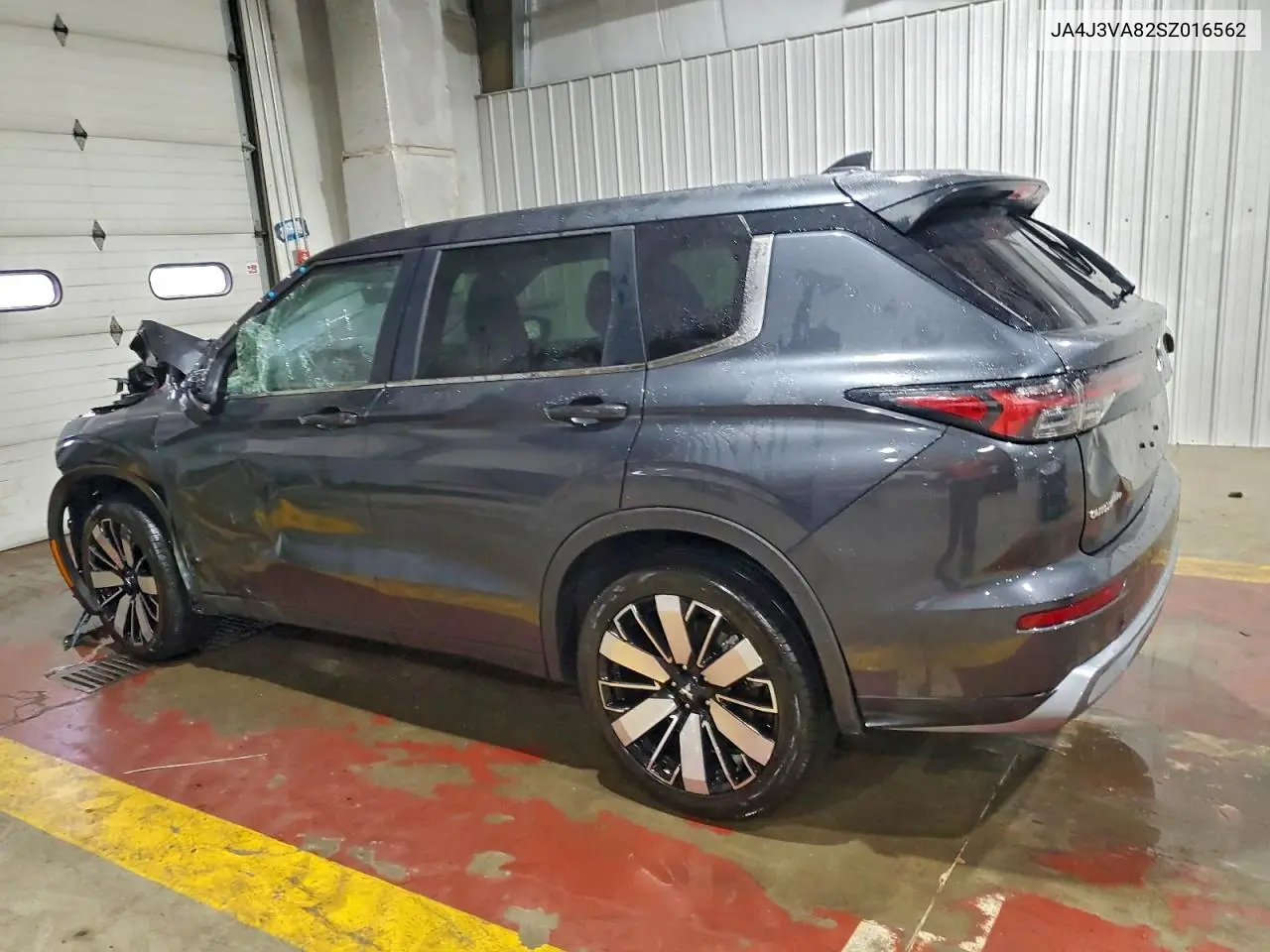 JA4J3VA82SZ016562 2025 Mitsubishi Outlander Se