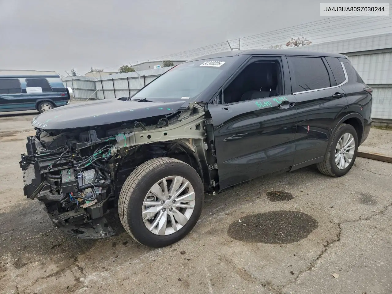 JA4J3UA80SZ030244 2025 Mitsubishi Outlander Es