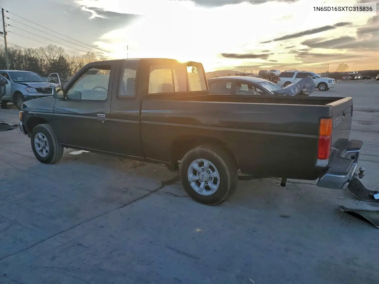 1N6SD16SXTC315836 1996 Nissan Truck King Cab Se