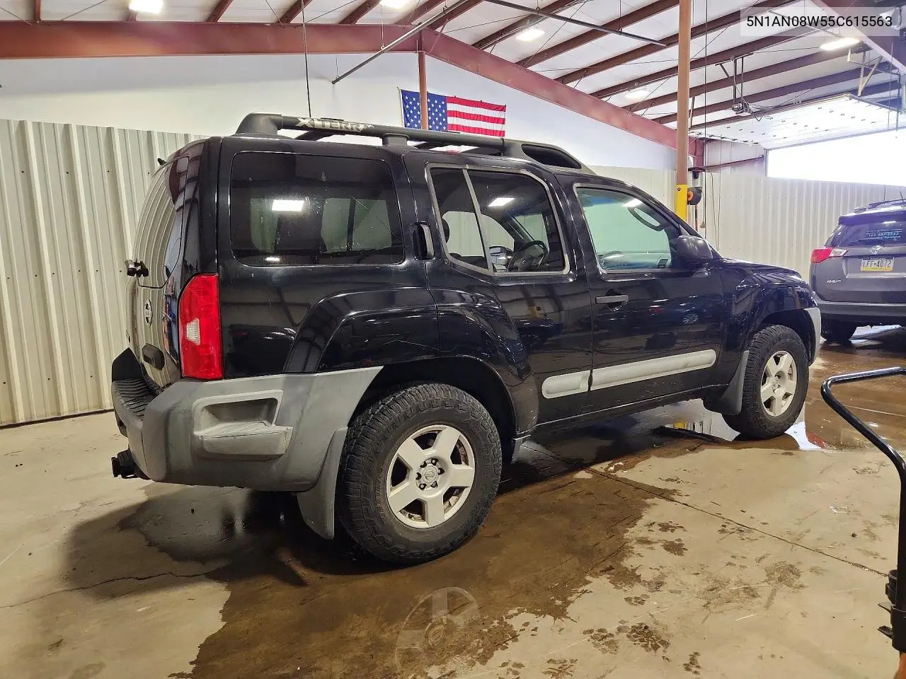 2005 Nissan Xterra S VIN: 5N1AN08W55C615563 Lot: 56225156