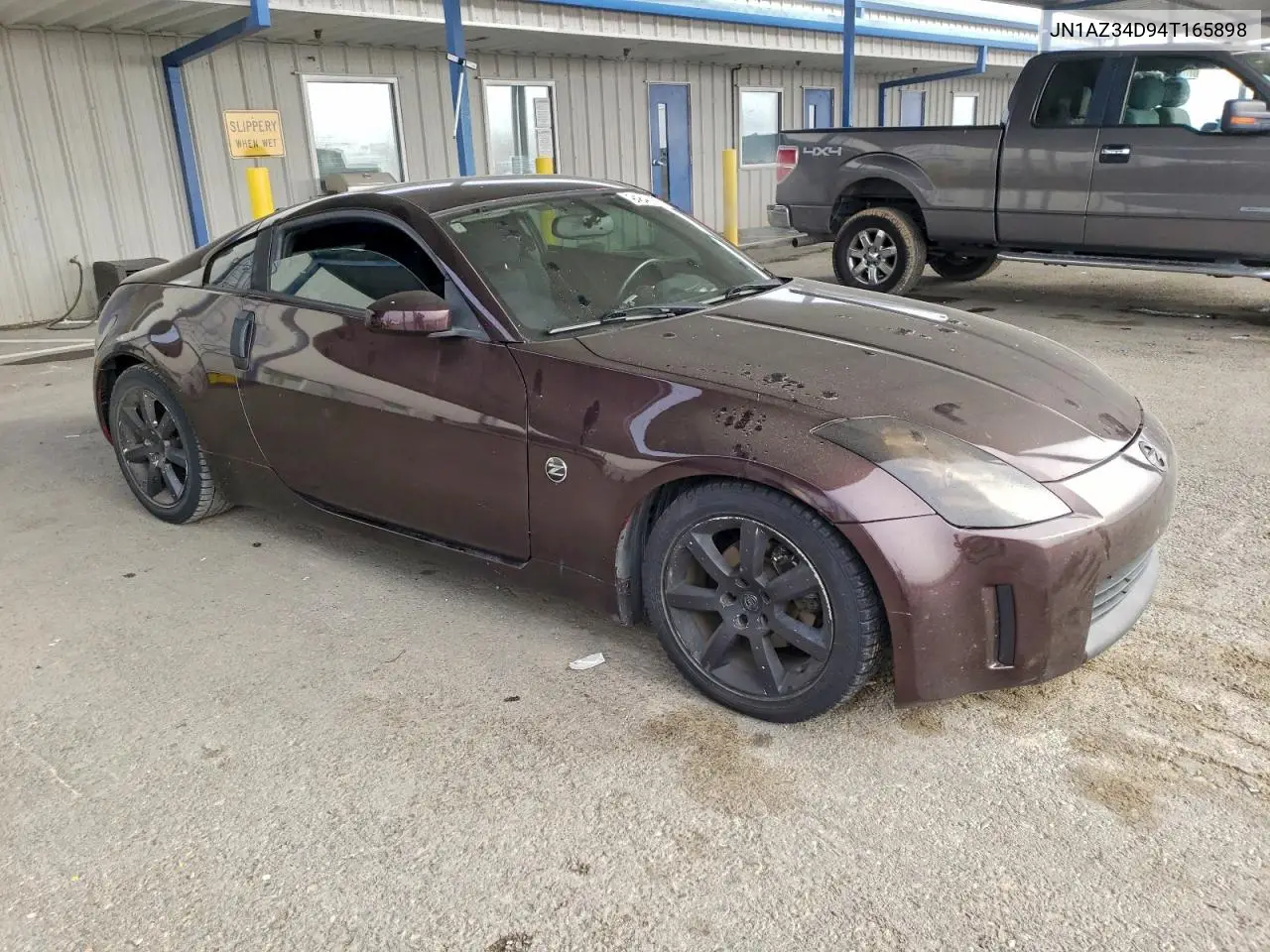 JN1AZ34D94T165898 2004 Nissan 350Z Coupe