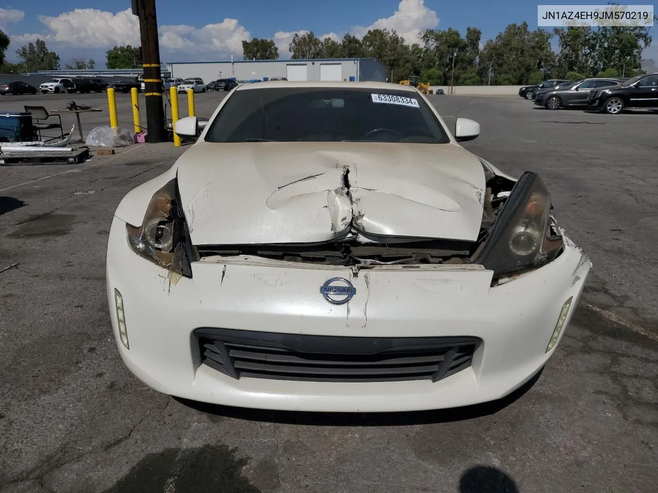 JN1AZ4EH9JM570219 2018 Nissan 370Z Base