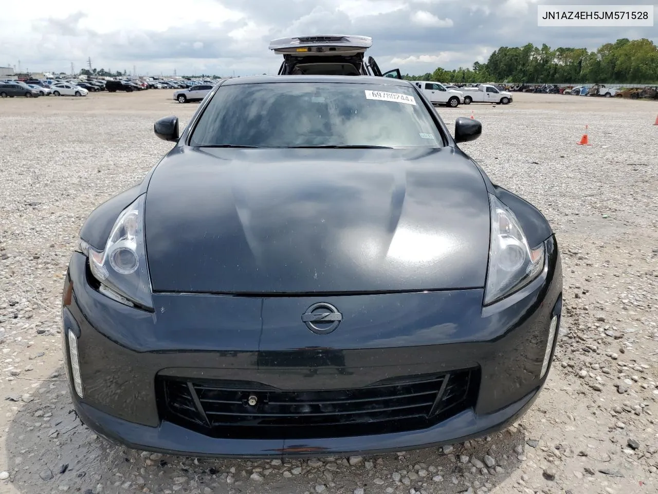 JN1AZ4EH5JM571528 2018 Nissan 370Z Base