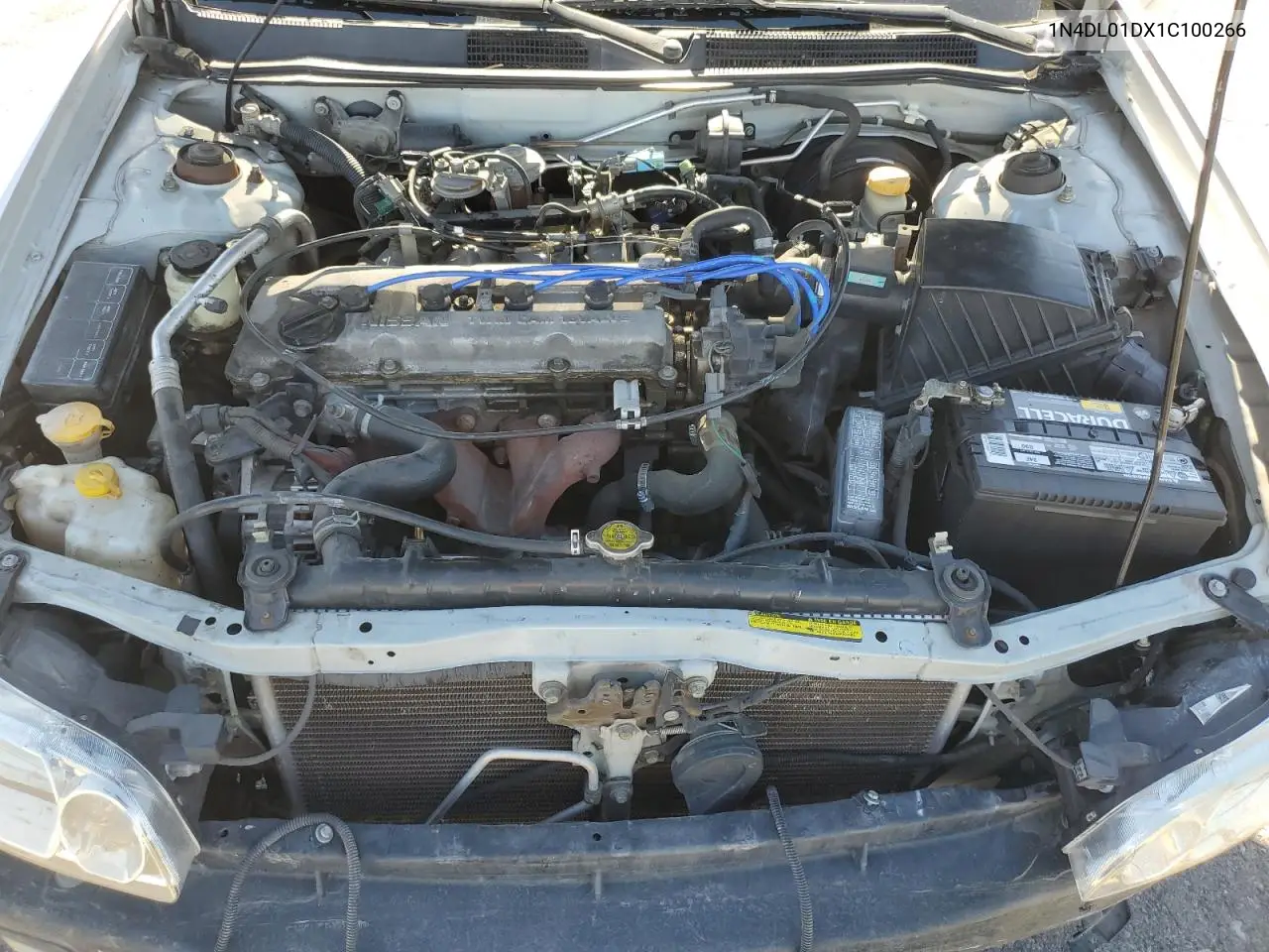 1N4DL01DX1C100266 2001 Nissan Altima Xe