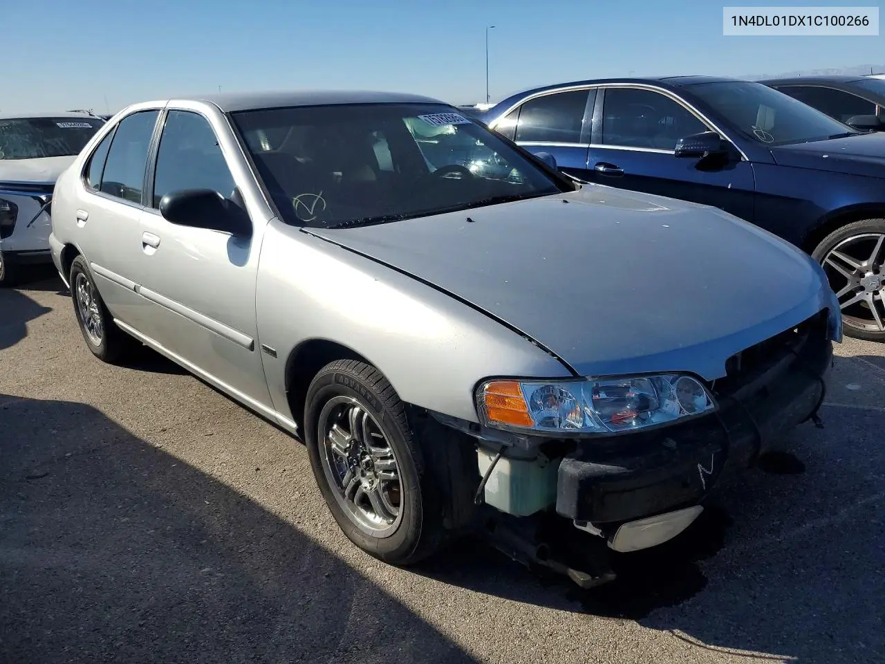 1N4DL01DX1C100266 2001 Nissan Altima Xe