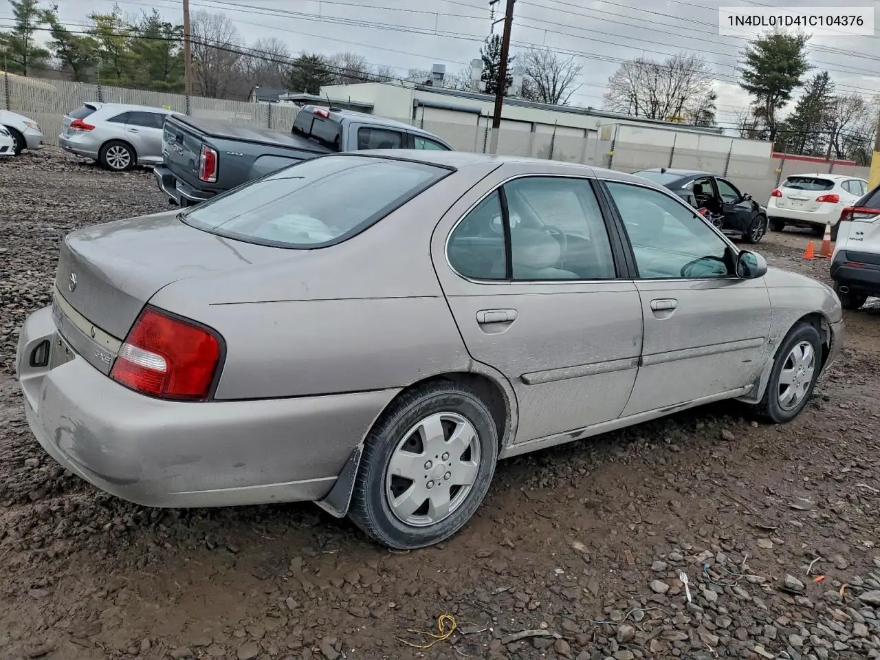 1N4DL01D41C104376 2001 Nissan Altima Xe