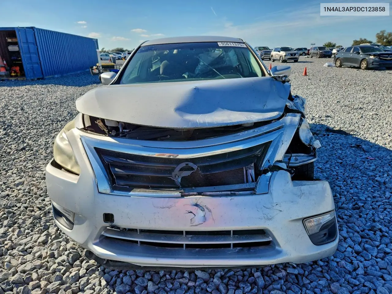 1N4AL3AP3DC123858 2013 Nissan Altima 2.5