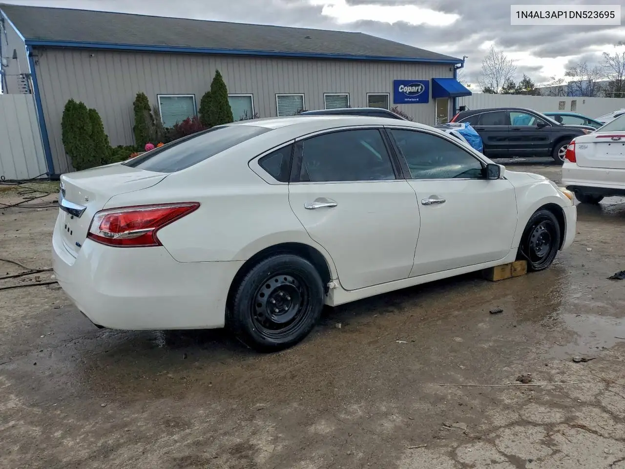 1N4AL3AP1DN523695 2013 Nissan Altima 2.5
