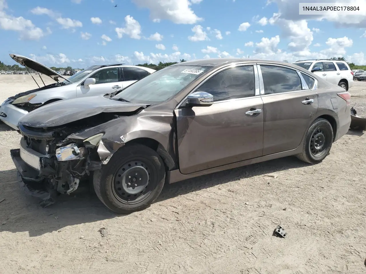 1N4AL3AP0EC178804 2014 Nissan Altima 2.5