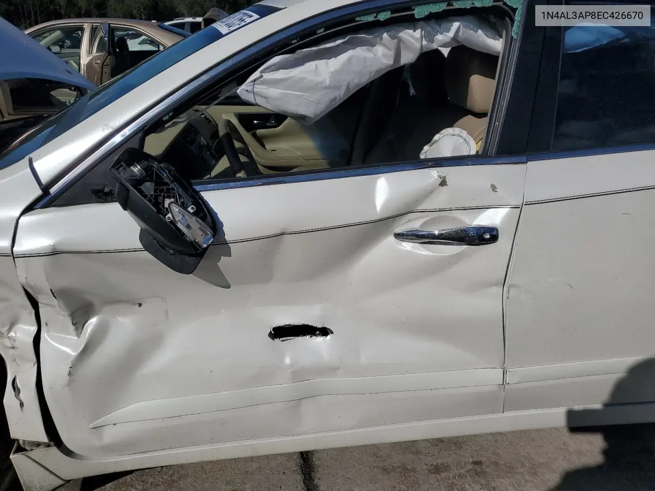 1N4AL3AP8EC426670 2014 Nissan Altima 2.5