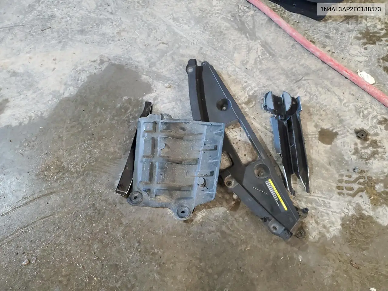 1N4AL3AP2EC188573 2014 Nissan Altima 2.5
