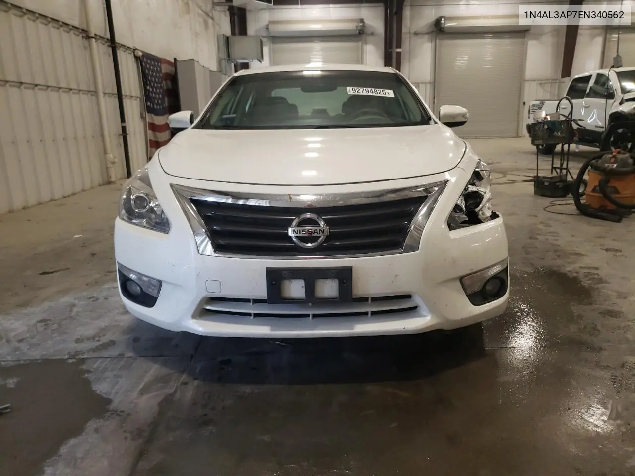 1N4AL3AP7EN340562 2014 Nissan Altima 2.5