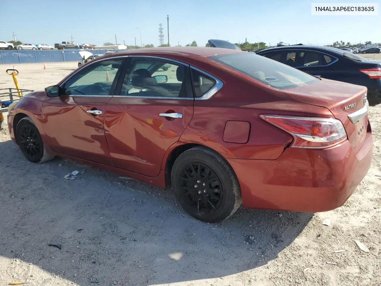 1N4AL3AP6EC183635 2014 Nissan Altima 2.5