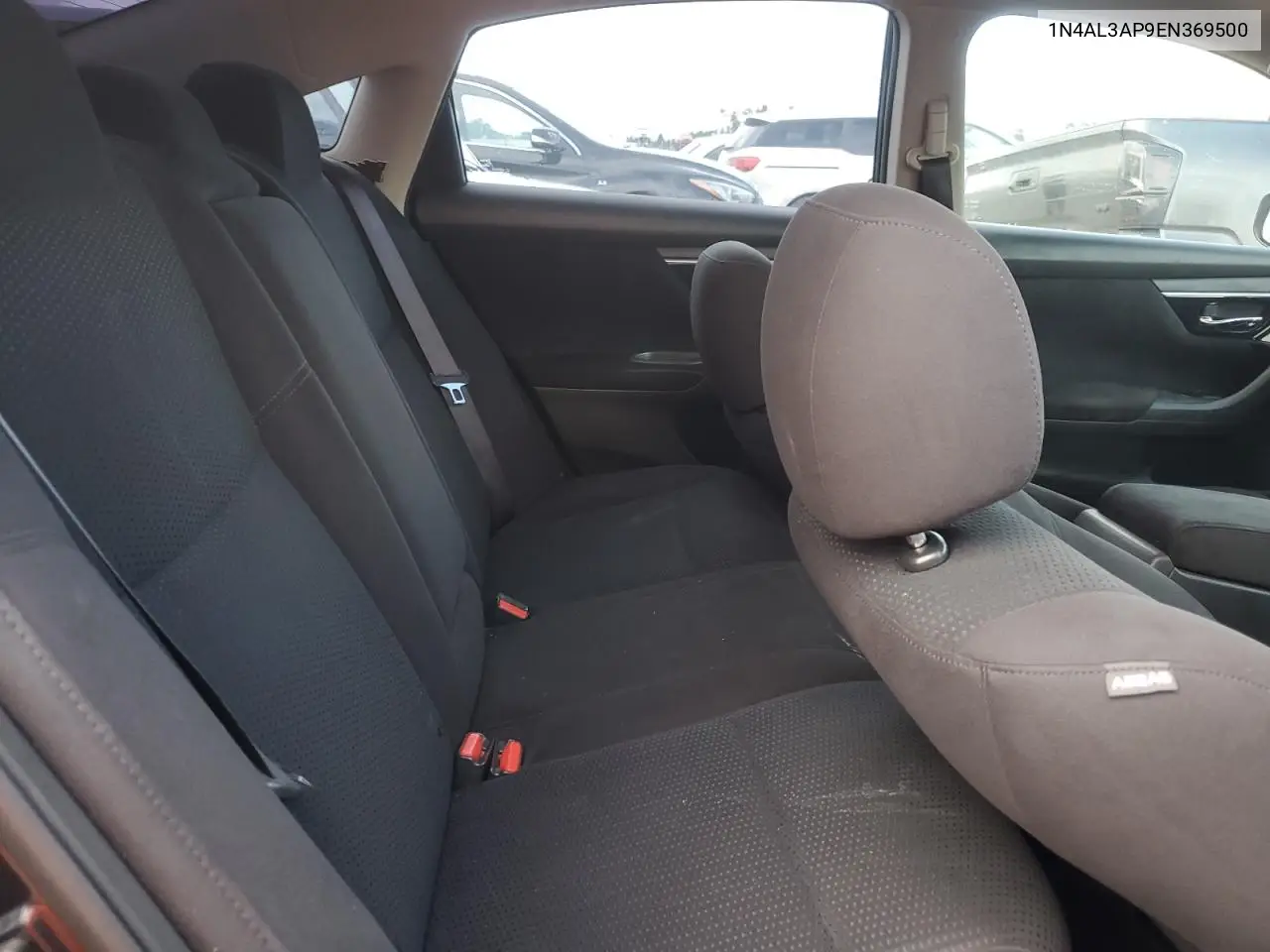 1N4AL3AP9EN369500 2014 Nissan Altima 2.5