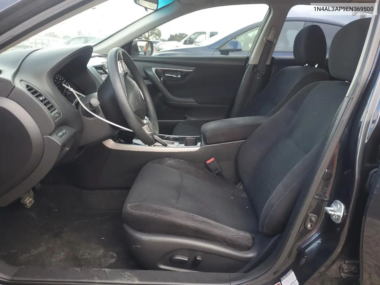 1N4AL3AP9EN369500 2014 Nissan Altima 2.5