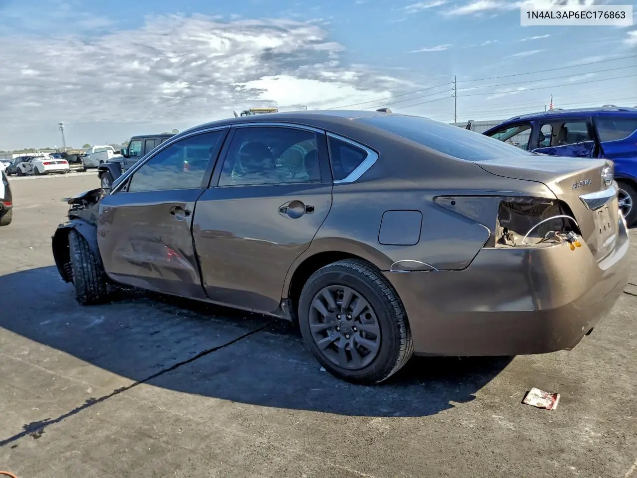1N4AL3AP6EC176863 2014 Nissan Altima 2.5