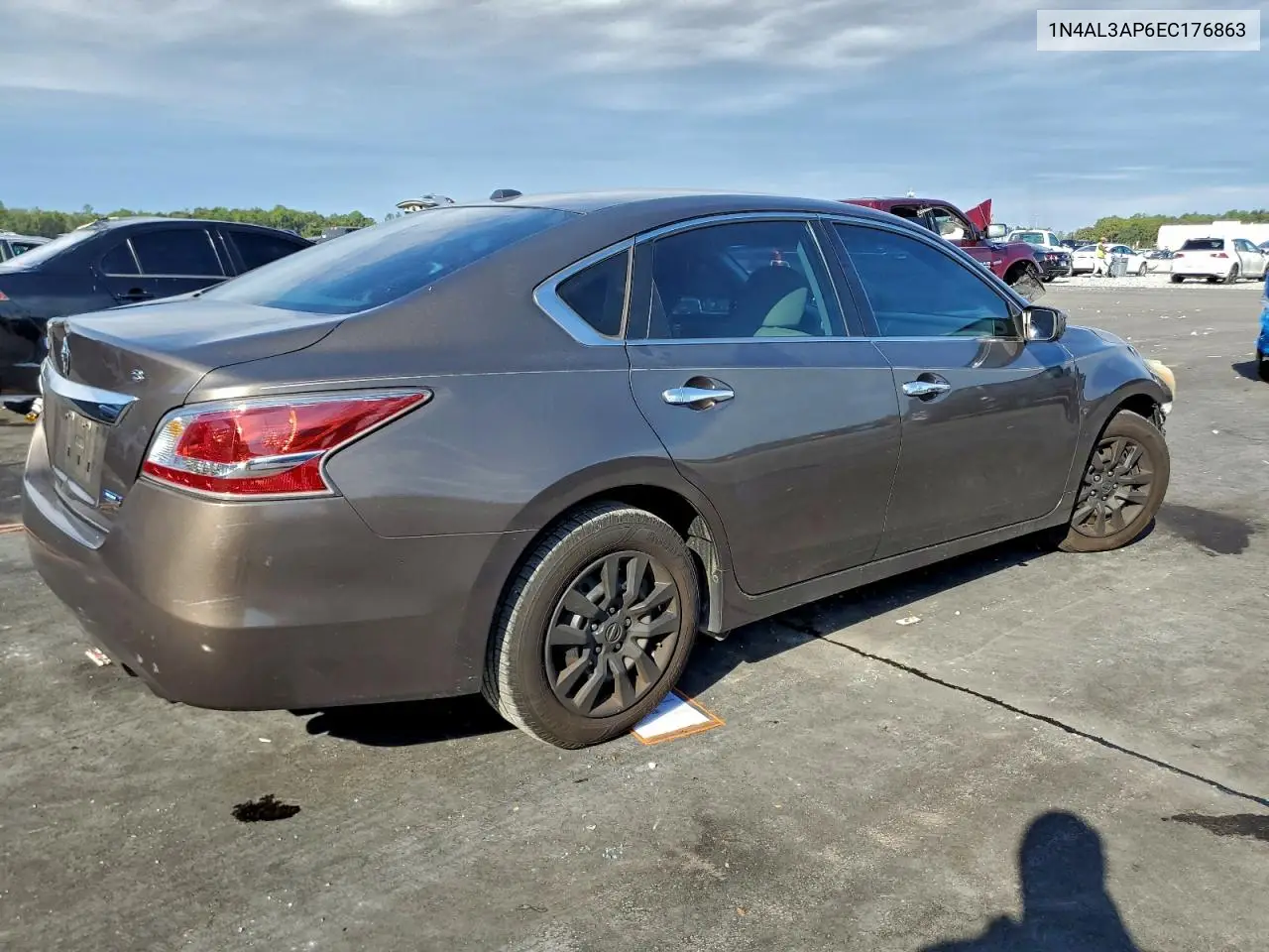 1N4AL3AP6EC176863 2014 Nissan Altima 2.5