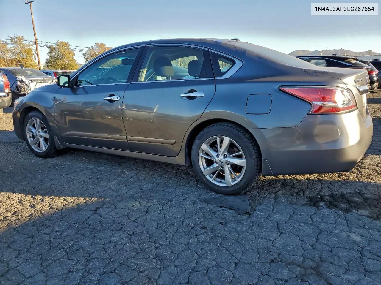 1N4AL3AP3EC267654 2014 Nissan Altima 2.5