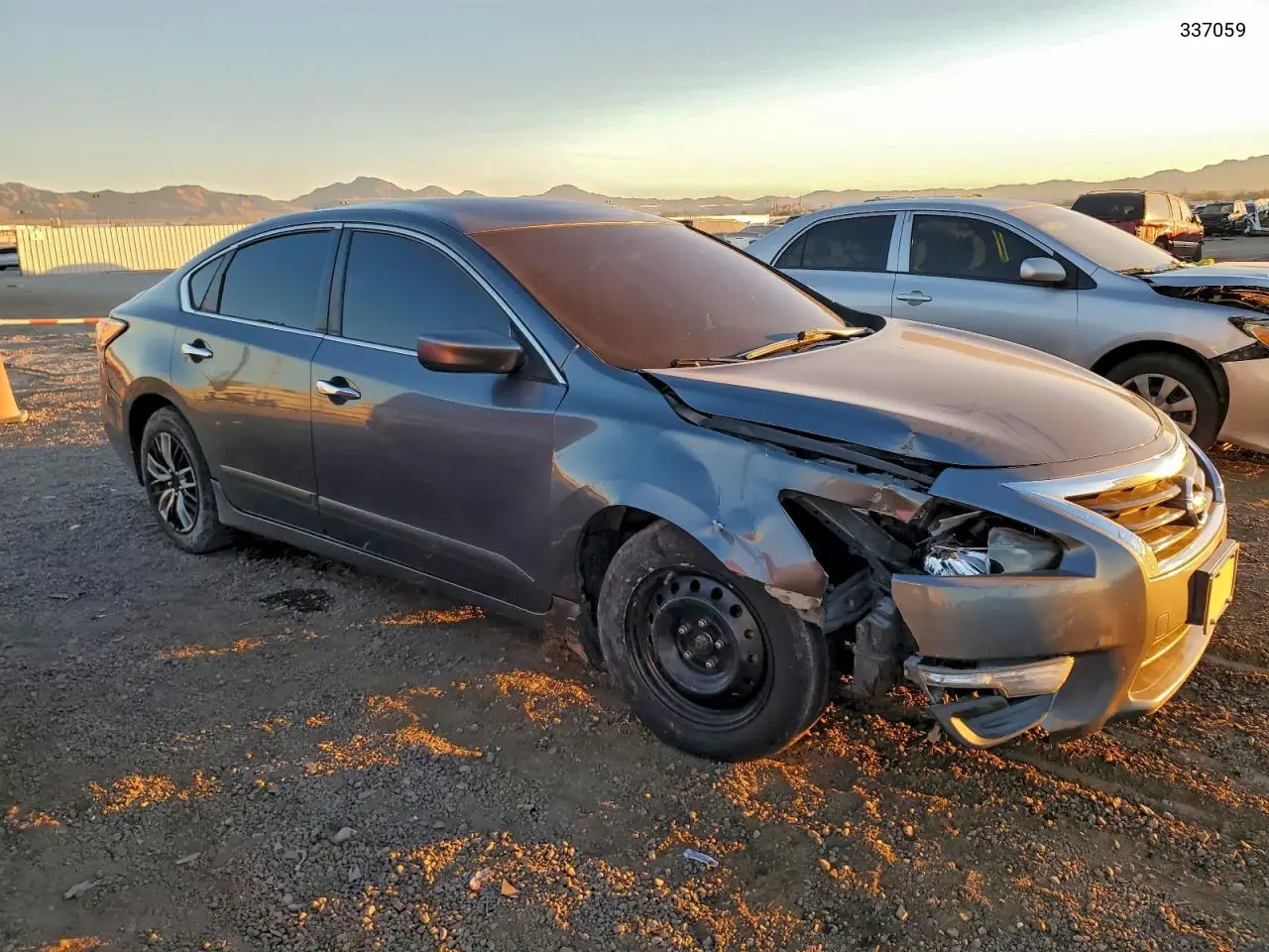337059 2014 Nissan Altima 2.5