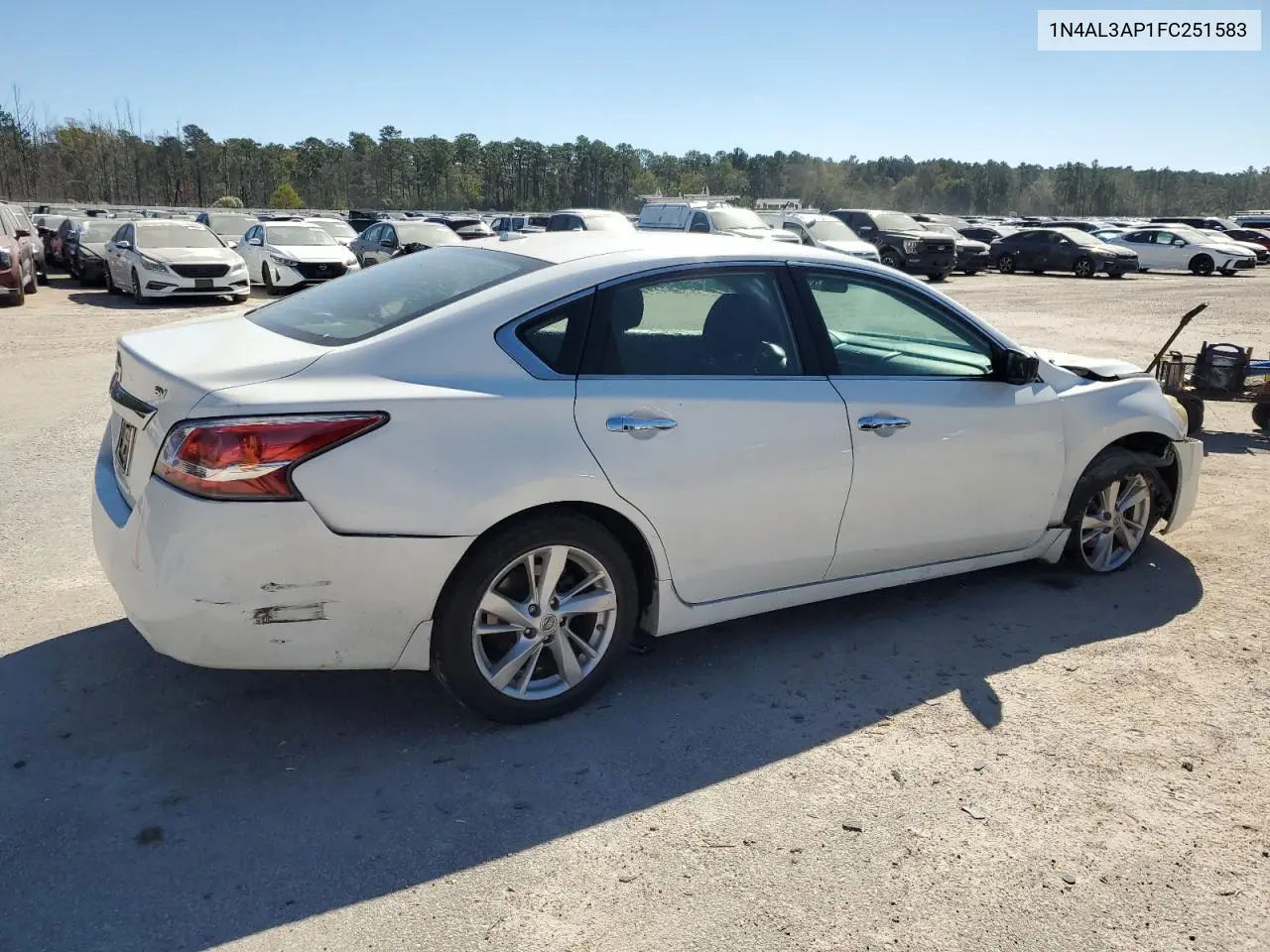 1N4AL3AP1FC251583 2015 Nissan Altima 2.5