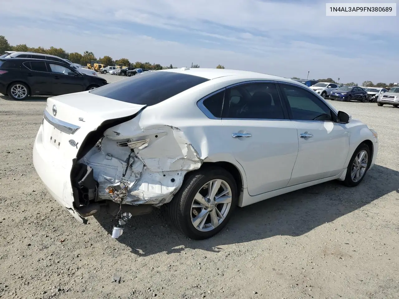 1N4AL3AP9FN380689 2015 Nissan Altima 2.5