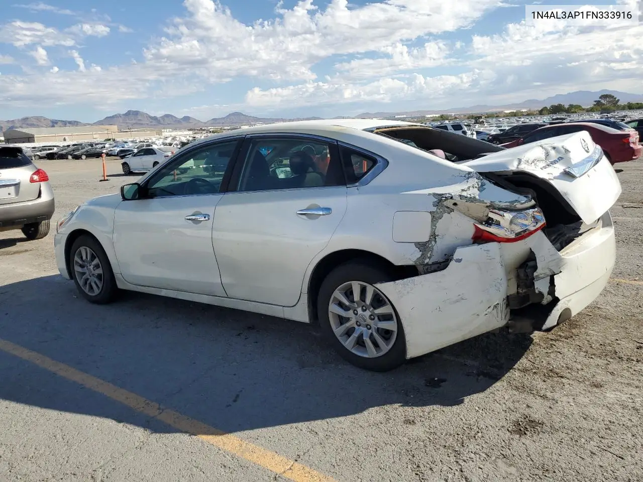1N4AL3AP1FN333916 2015 Nissan Altima 2.5