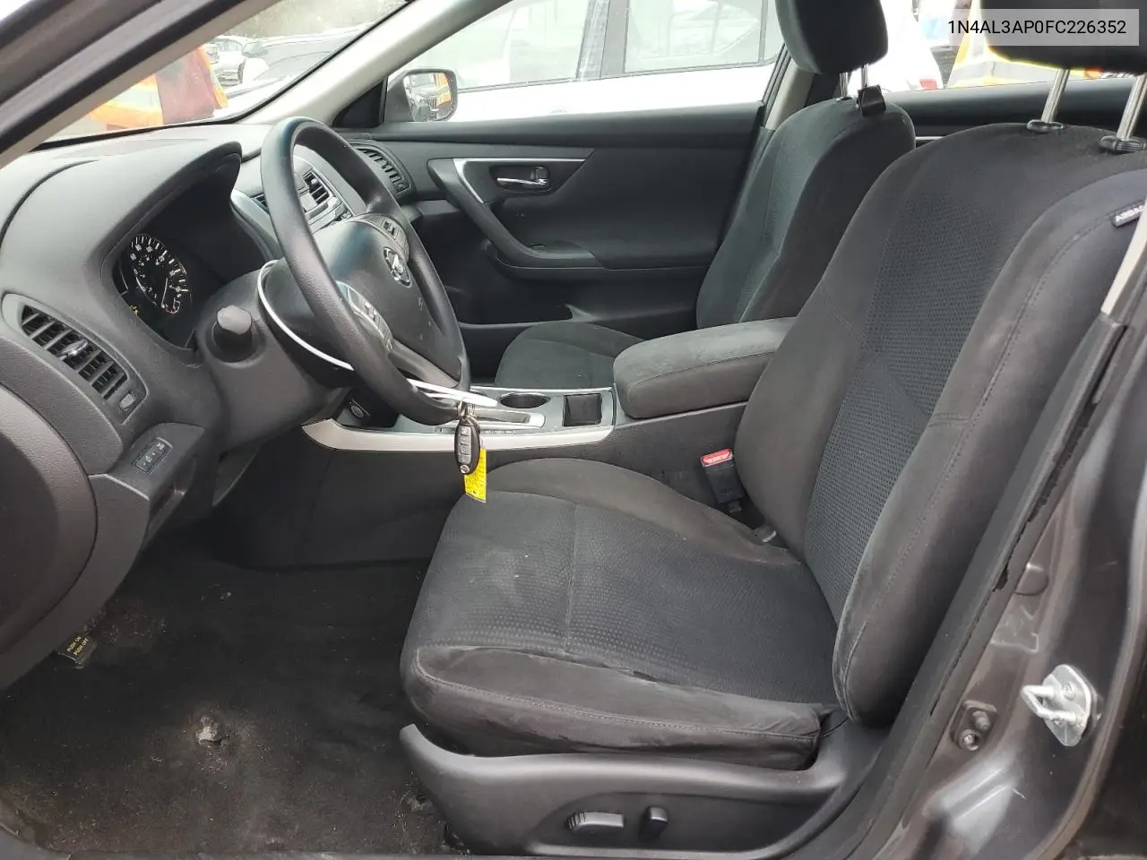 1N4AL3AP0FC226352 2015 Nissan Altima 2.5
