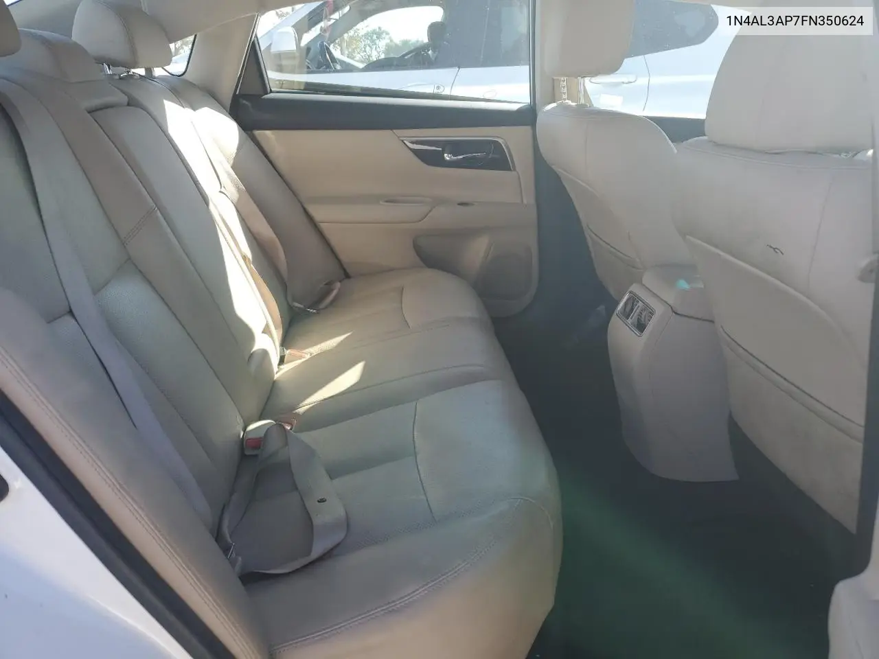 1N4AL3AP7FN350624 2015 Nissan Altima 2.5