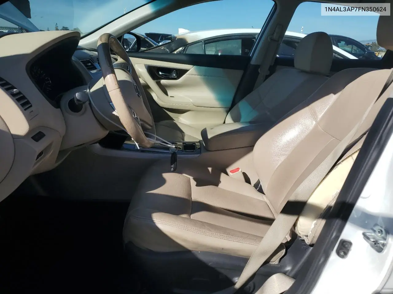 1N4AL3AP7FN350624 2015 Nissan Altima 2.5