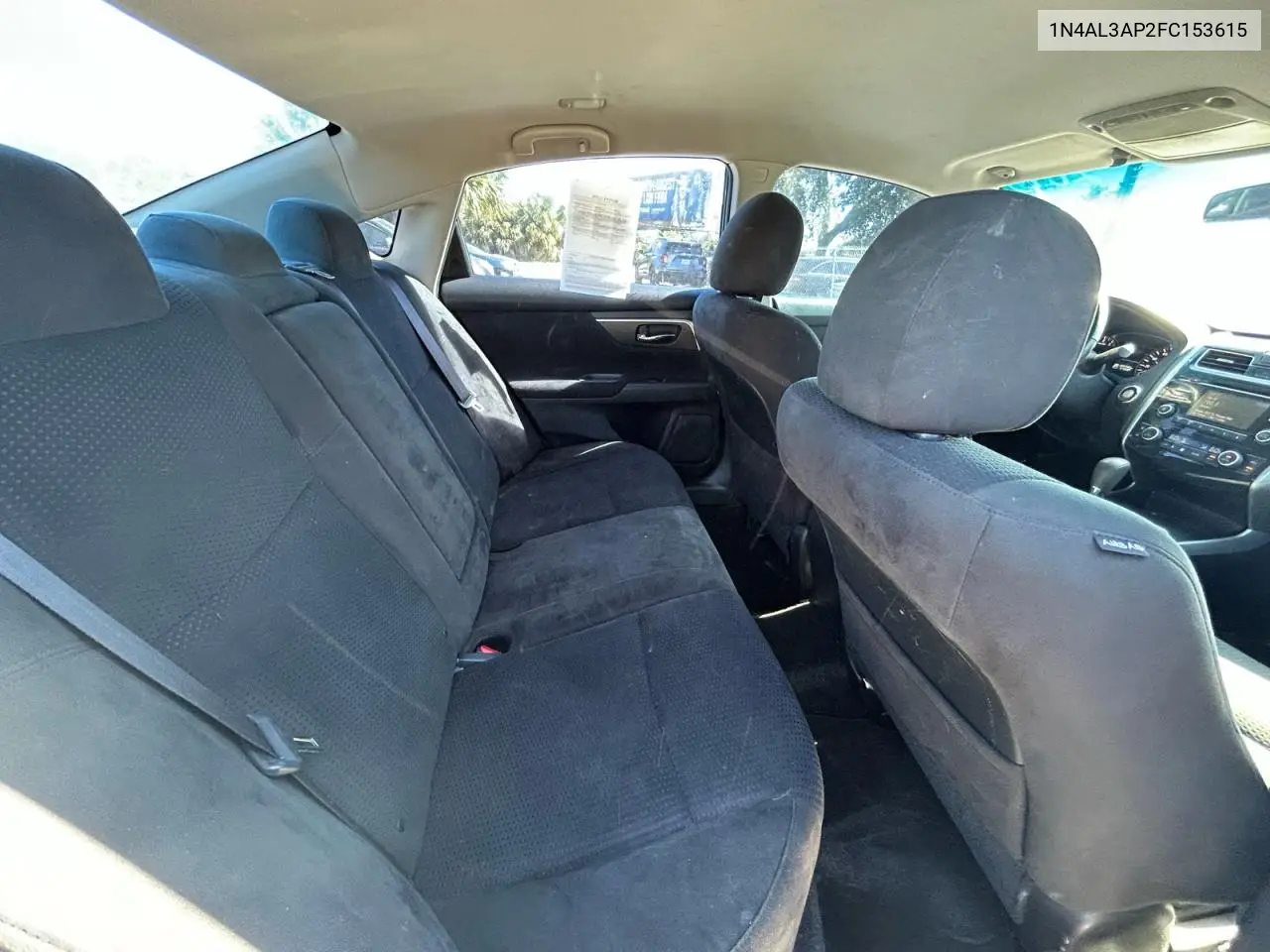 1N4AL3AP2FC153615 2015 Nissan Altima 2.5
