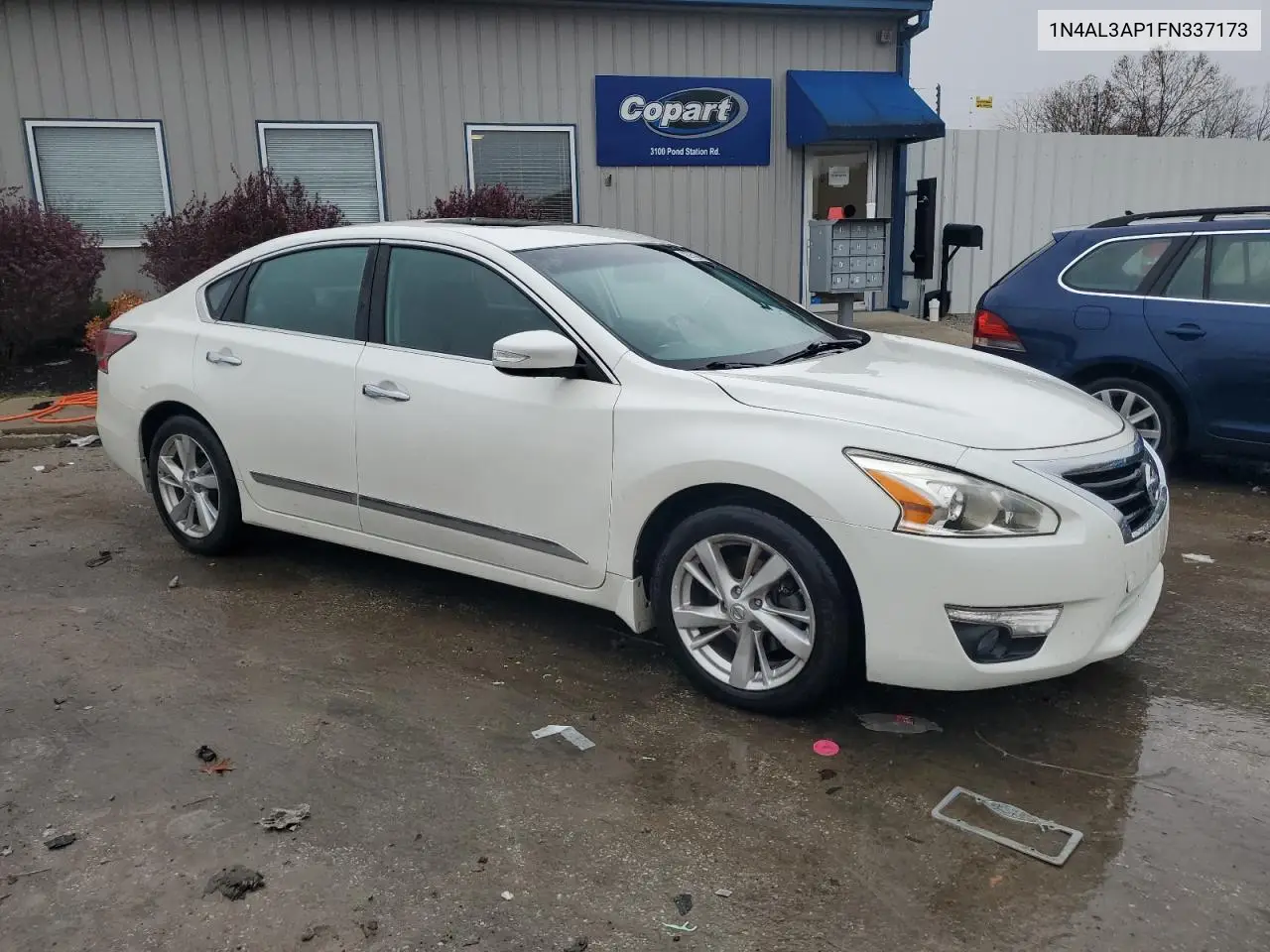 1N4AL3AP1FN337173 2015 Nissan Altima 2.5